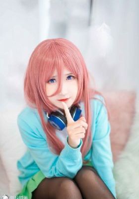 李秉宪
